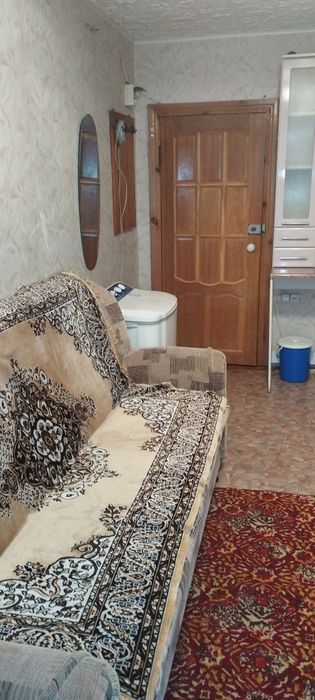 Продам комнату ,район госпиталя УВД.