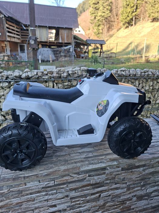 ATV electric pentru copiii! Nou cu defect.