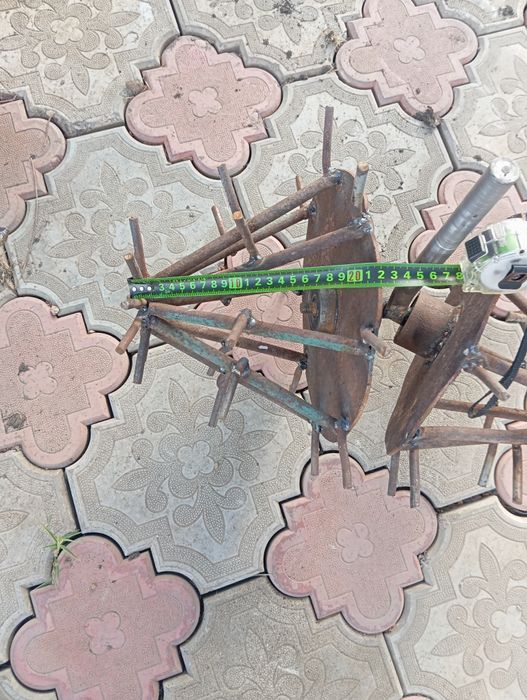 Продам окучник .