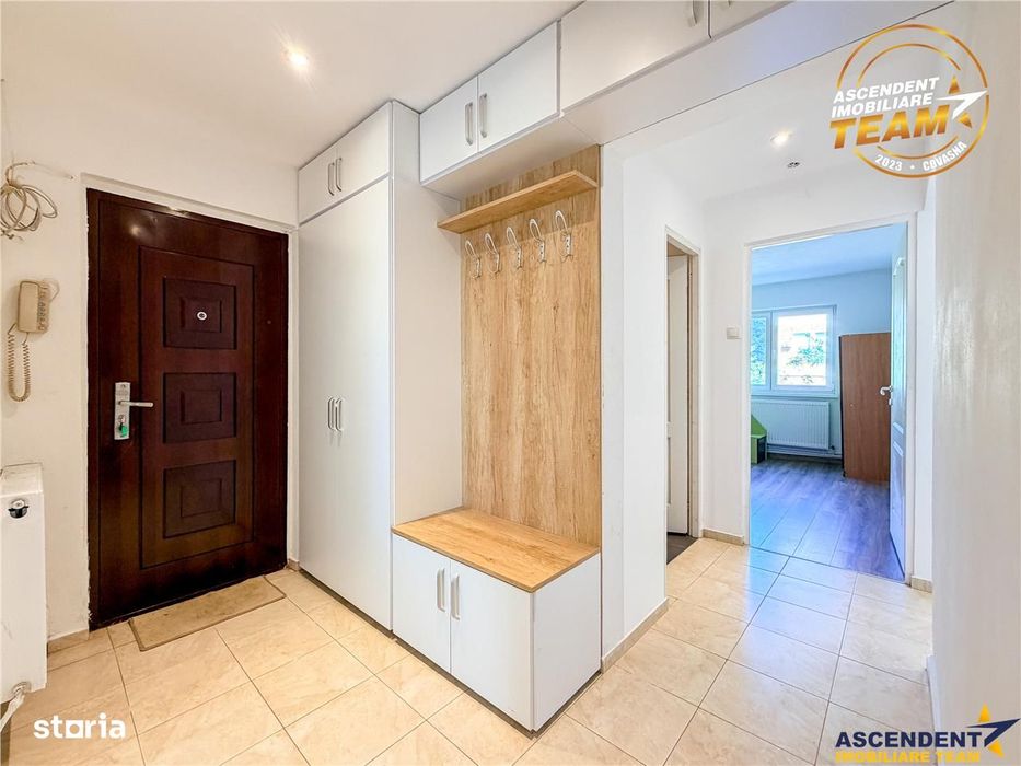 Confort,liniste,pozitie apreciabila: Apartament renovat,decomandat,3 c