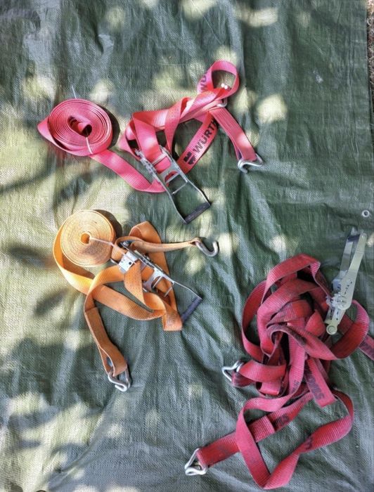 Колани с тресчотка