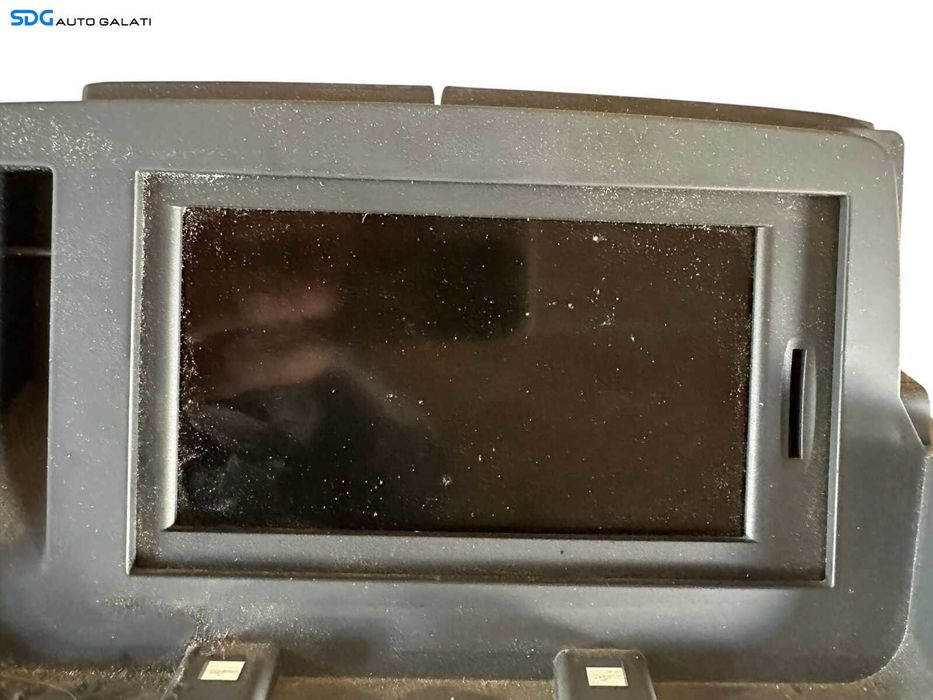 Display Afisaj Ecran de la Navigatie cu GPS Renault Megane 3 2008 - 2015 Cod 259150931R 682470010R [M3819]