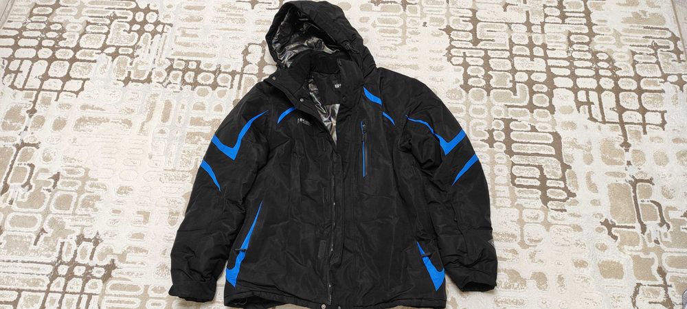 Продам куртку зимнюю