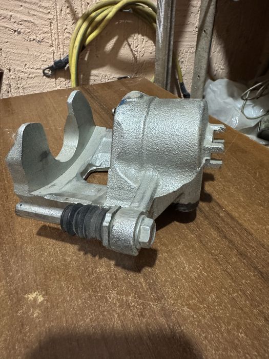 тормозной суппорт хуйндай