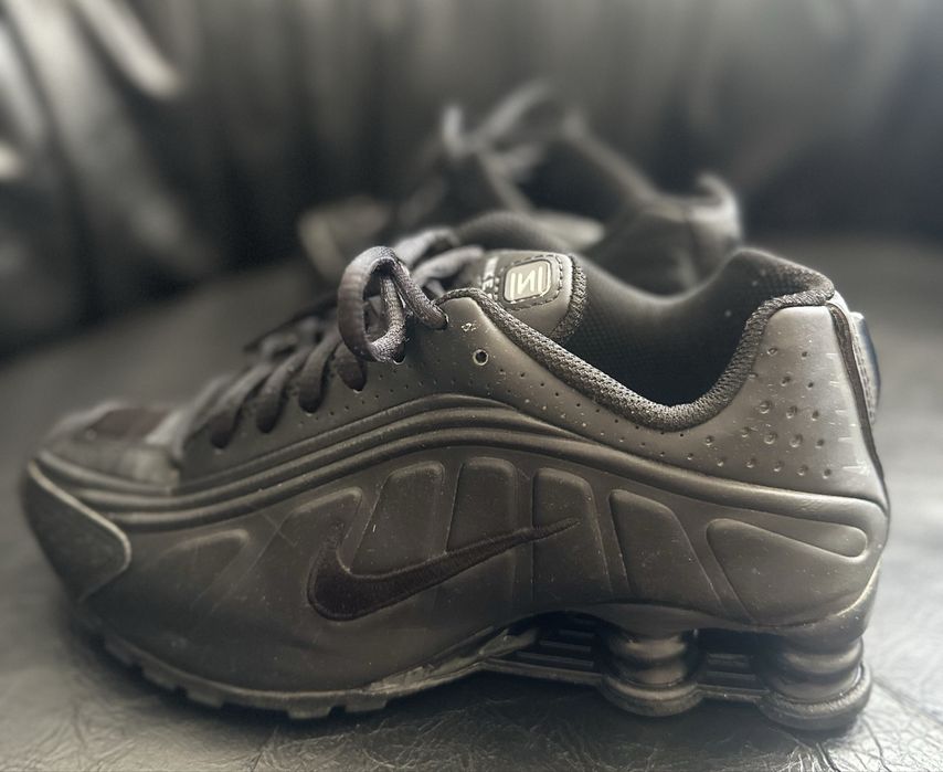Nike Shox R4 unisex