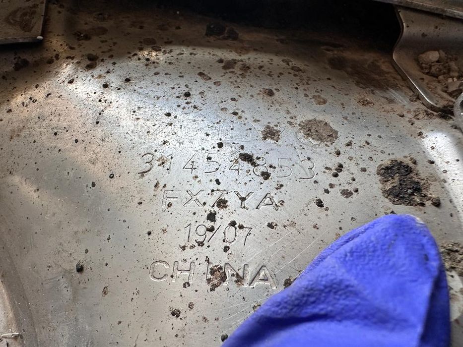 Tips toba stanga spate Volvo XC60 31454853, 31650223