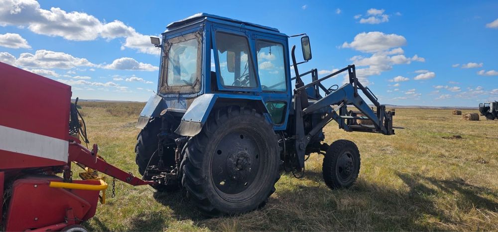 Продам трактор мтз 82, в комплекте