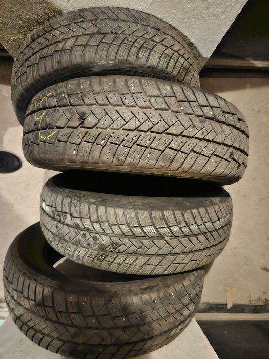 зимни гуми Vredestein 215/65 R17