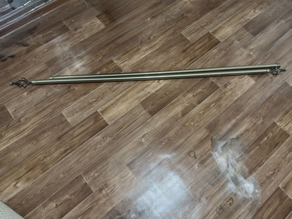 Двойной металлический карниз