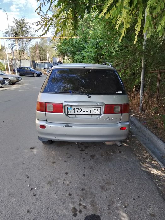 Toyota ipsum 1996