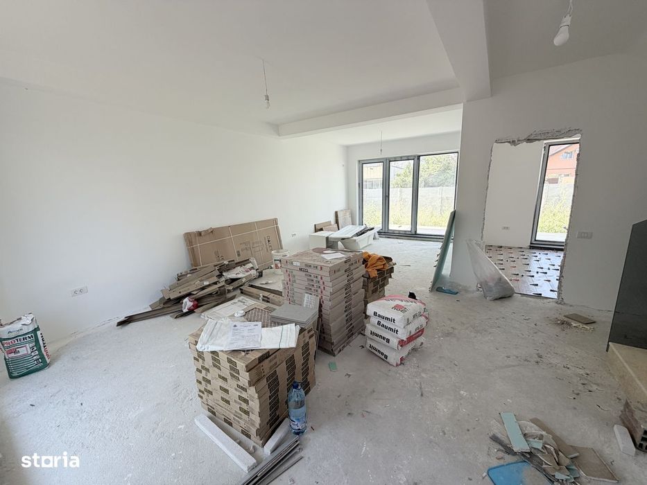 Casa nouă individuala cu 4 camere și mansardă în Bragadiru