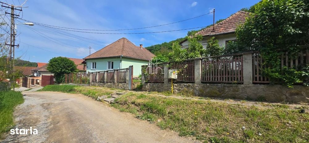 Proprietate formata din 3 imobile, strada Caraiman, nr. 21 Sighisoara