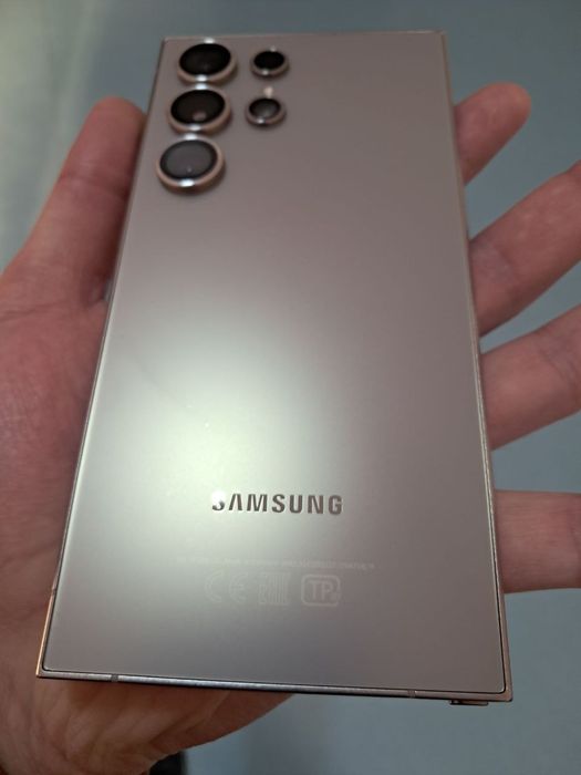 Срочно!!!  Samsung S 24  ULTRA 512 gb