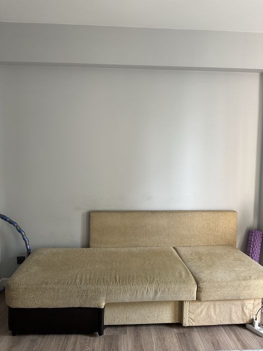 Продам диван- тахту в отличном состоянии