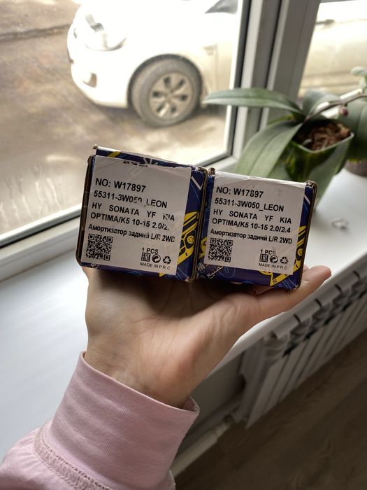 Амортизатор задний L/R  2WD