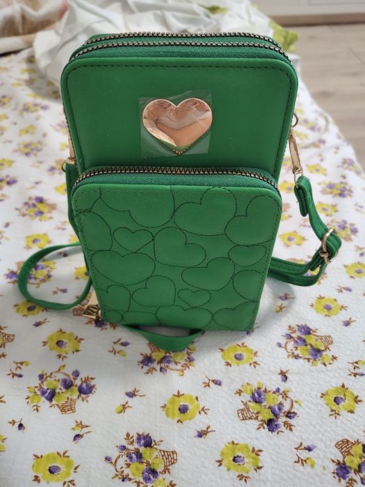 Продавам малка чантичка