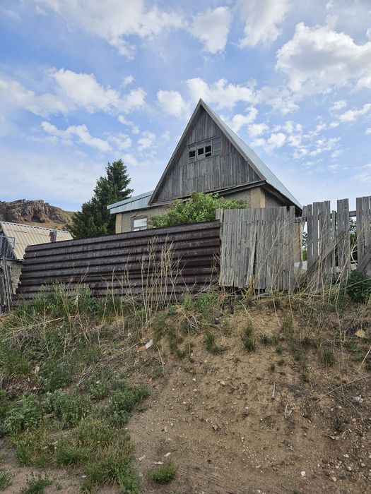 Продам дачу в  обществе Металлург Спп .