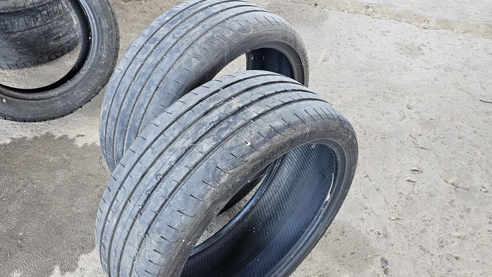 2 броя летни гуми Goodyear 225 40 19