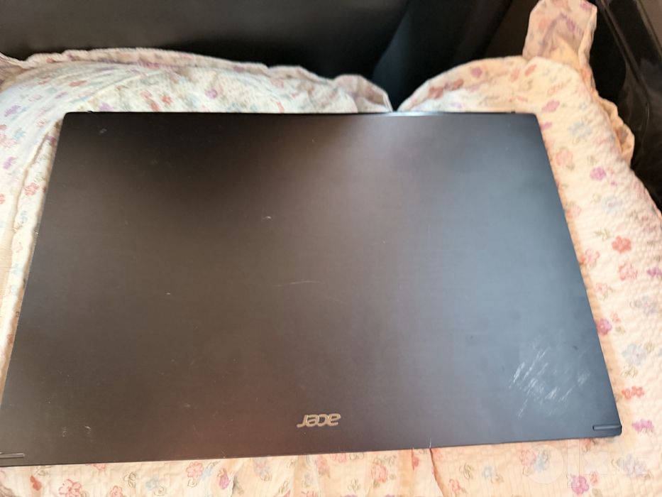 Acer Aspire 7 (A715-76G)