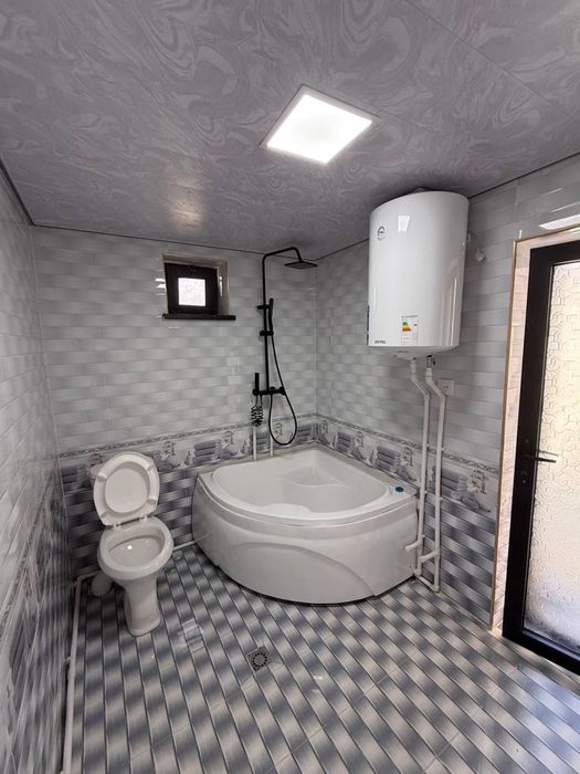 Ховли сотилади каттакургон