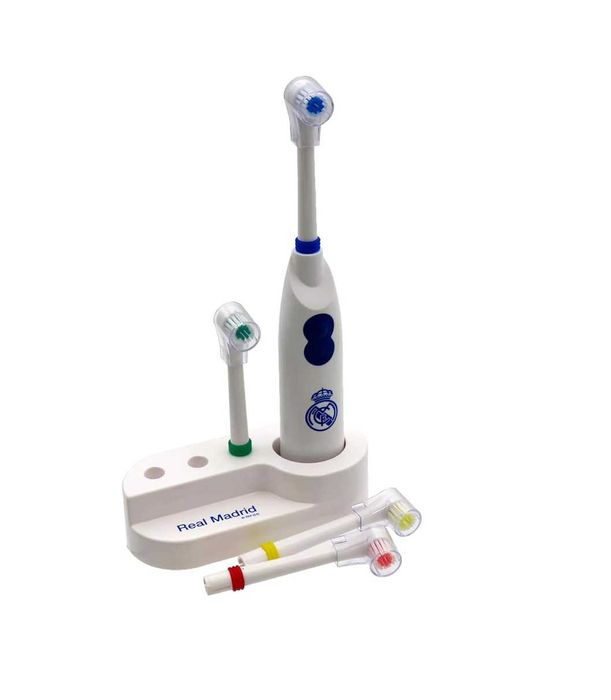 Четка за зъби Real Madrid CyP Brands с батерии и 4 глави