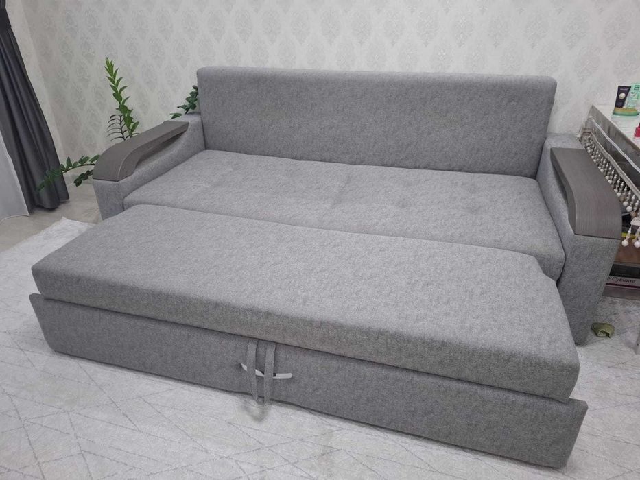 срочно продам ДИВАН