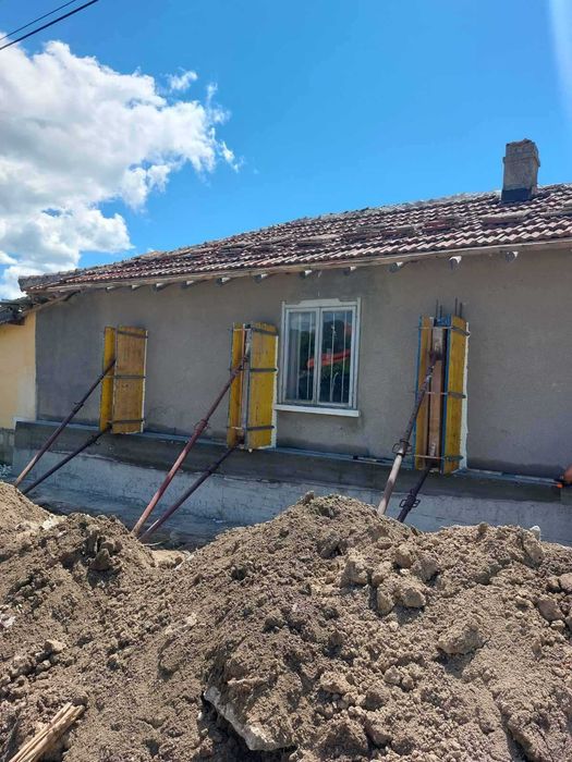 Къща в село Щръклево