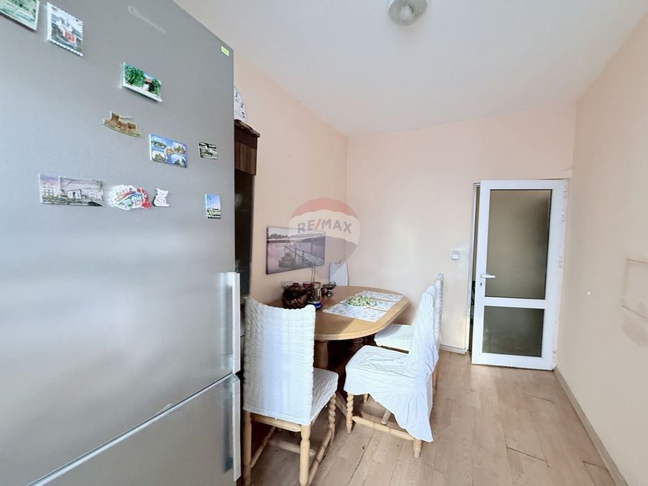 Продава се Тристаен апартамент в Варна, Център - 98 кв.м за 1694 €/кв.м - Снимка #10