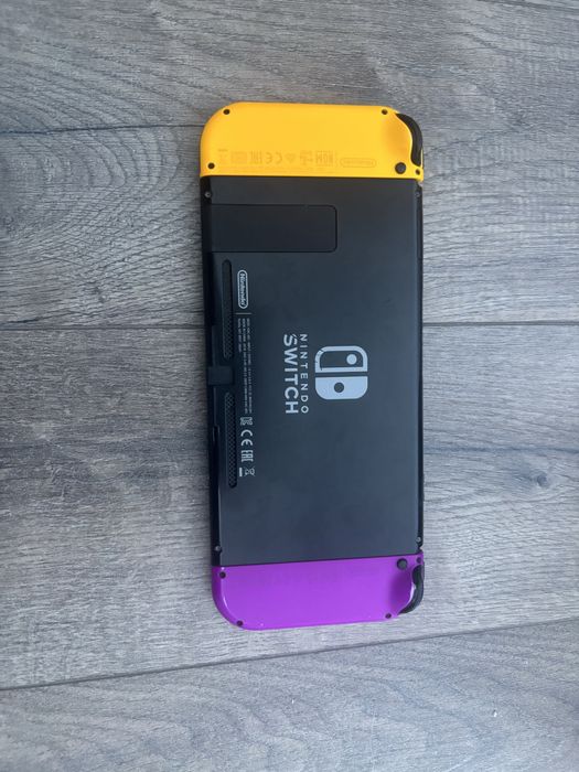Nintendo switch Let’s go pikachu edition