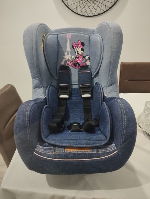 Scaun de mașină pentru bebeluși 0-5 ani