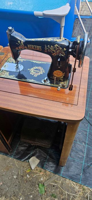 Шевна машина МЕРЦЕДЕС