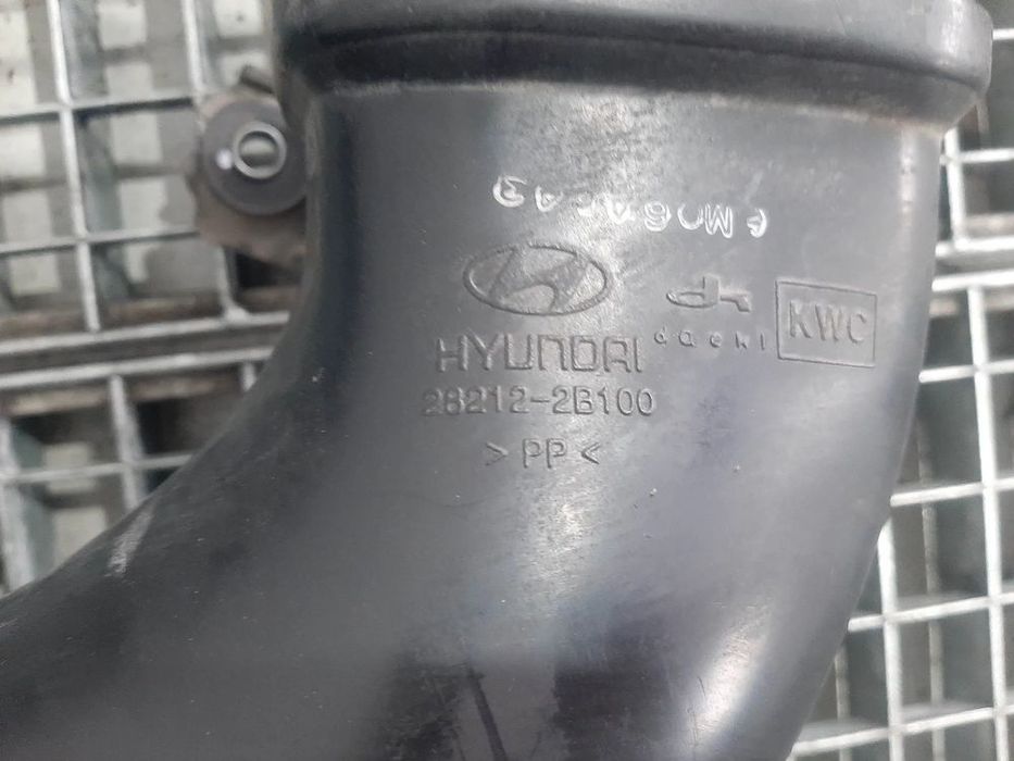 furtun admisie 2.2 crdi d4eb hyundai santa fe 2 cm  28212-2b100