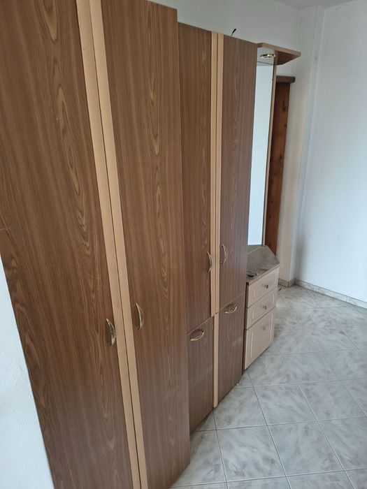 Портманто за антре с отделение за обувки и огледало