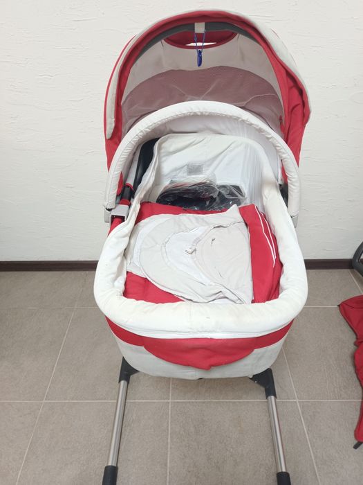 Продам коляску "Inglesina"