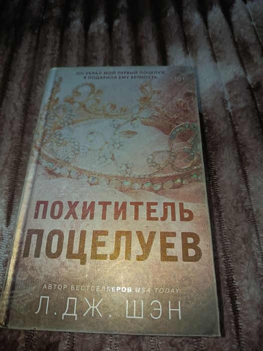 продам книги срочно!