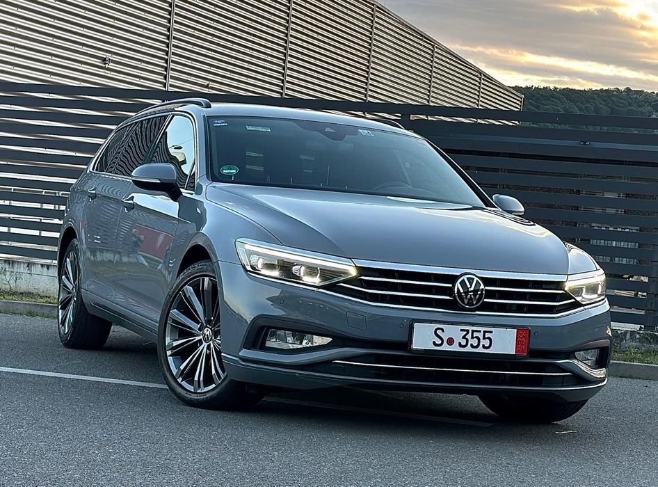 Volkswagen Passat 03.2023/ Bord Virtual/Matrix/ Camere 360*/Full Assist/Jante R18/etc