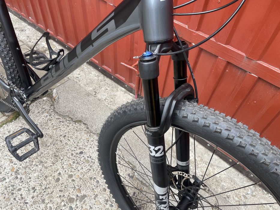 Bicicleta MTB  27,5-er 1x12 frane hidraulice Fox Air