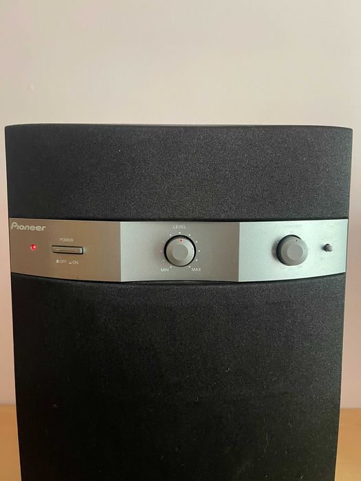 Тонколони и активен субуфер Pioneer