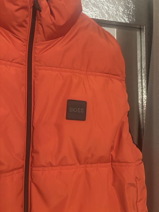 Boss елек за момче