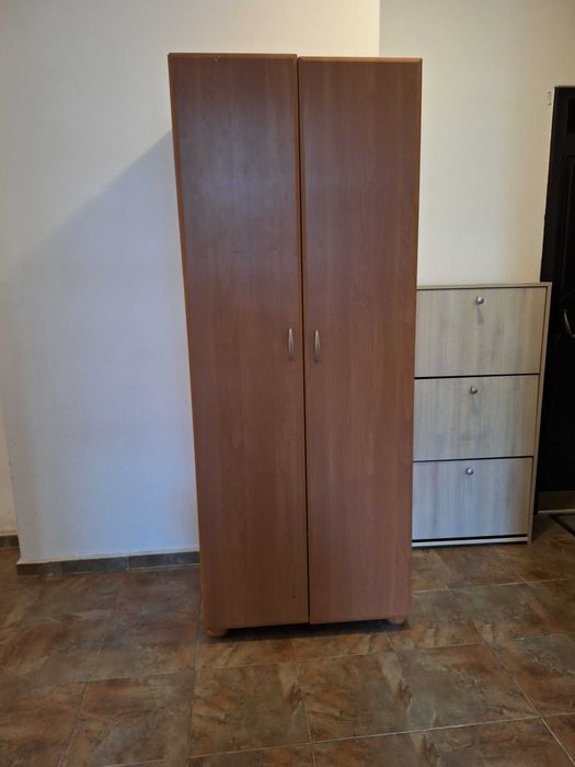 Гардероб 2 крила. Полски мебели