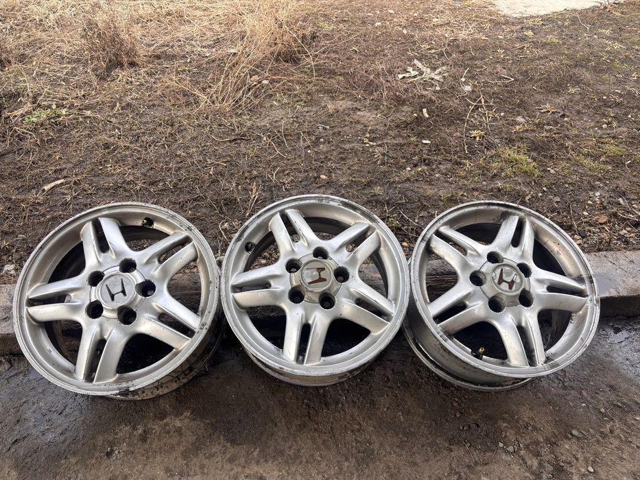 Продам оригинальные диски от Honda CR-V.