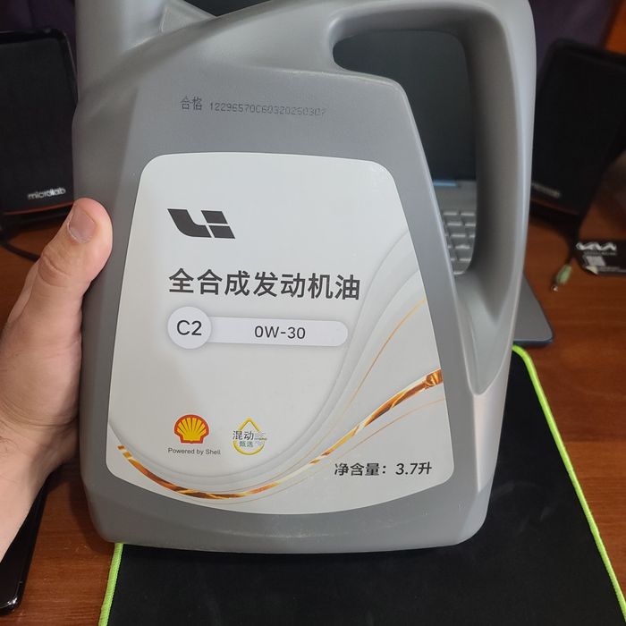 Lixiang li6,li7,li8,li9 avtomobillari uchun  filtrlar va moylar mavjud