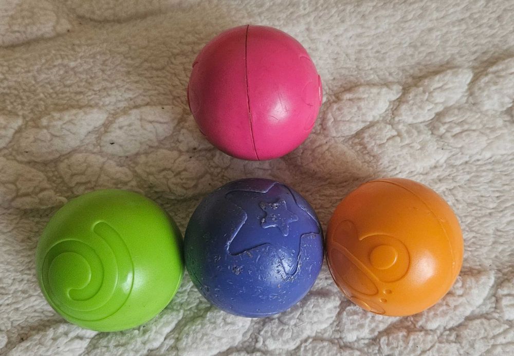 Музикално слонче Tiny Love Stack & Ball Elephant