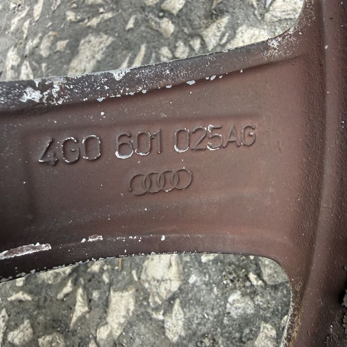 Алуминиеви джанти Audi A6 4G C7 8J R17 ET39 4G0601025AG ном 815