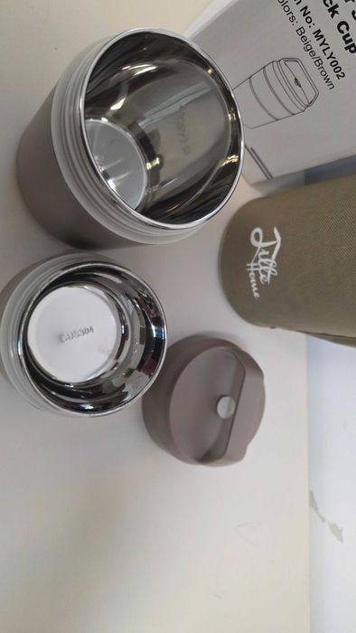 Cutie de prânz Lille Home 600 ml, 2 compartimente, inox, geantă/husă termoizolantă, nouă