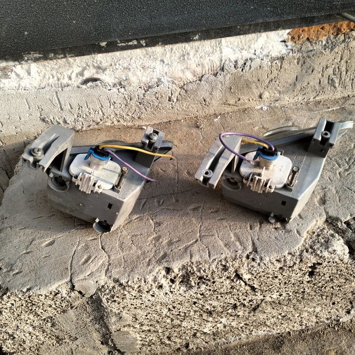 Туманка Opel vektra b