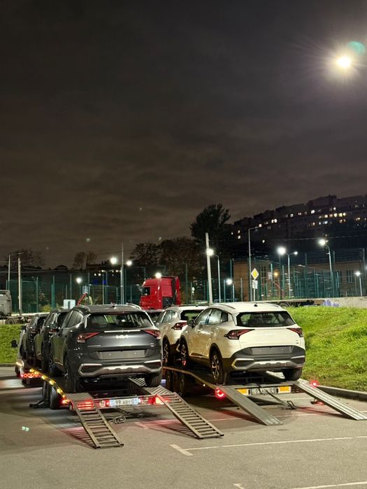 Автовоз-эвакуатор с прицепом