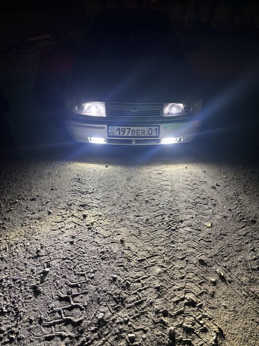 Авто Ваз 10ка 2006год
