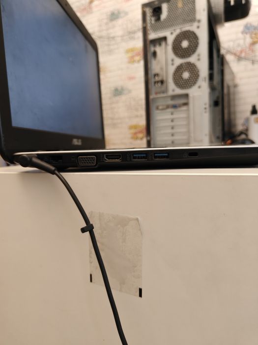 Продам ноутбук asus/asys/Асус