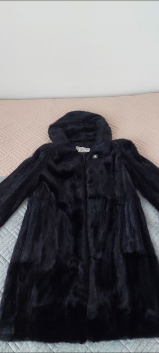 Продам норковую шубу